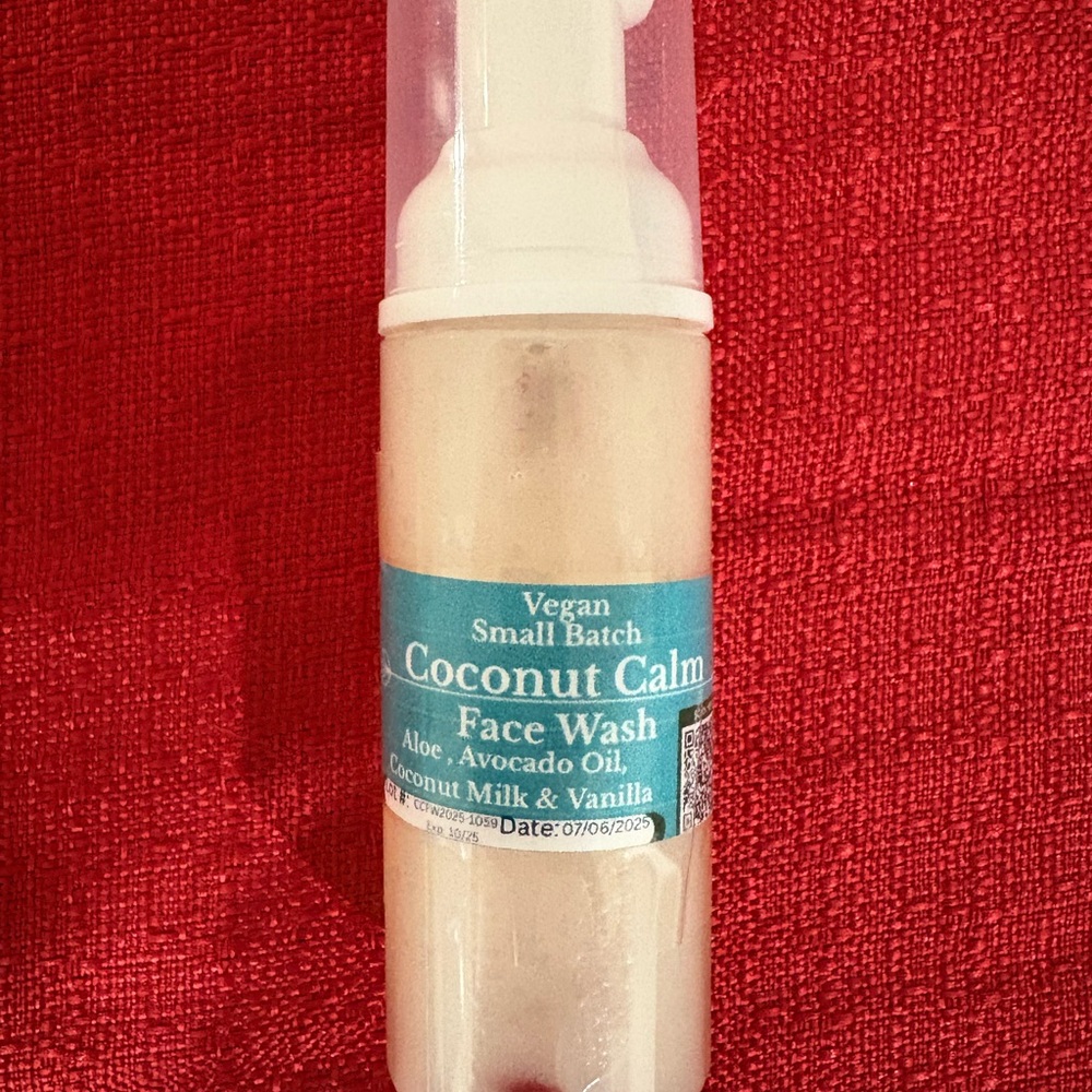Coconut Calm Face Wash Aloe & Coconut Milk Vegan Handmade Skincare 8oz Foam Pump - Picture 2 of 8